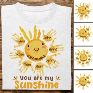 Classic Touch T-shirt Family - Grandma Auntie Mom You Are My Sunshine - Personalized Unisex T-shirt (HH) Set of 10